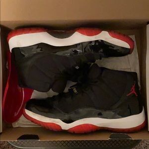 2012 air Jordan 11 bred